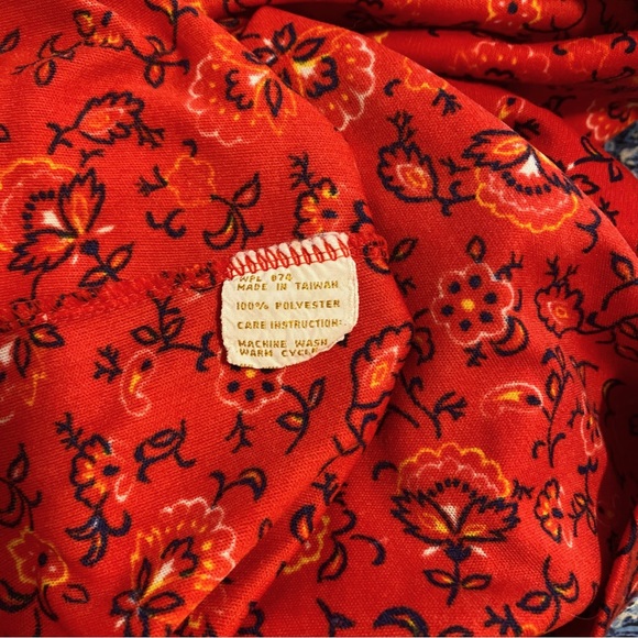 Vintage Floral Collared Shirt - Picture 5 of 5